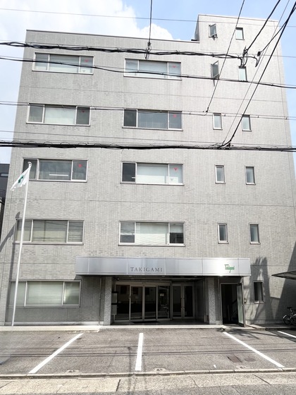 名古屋営業所ビル外観